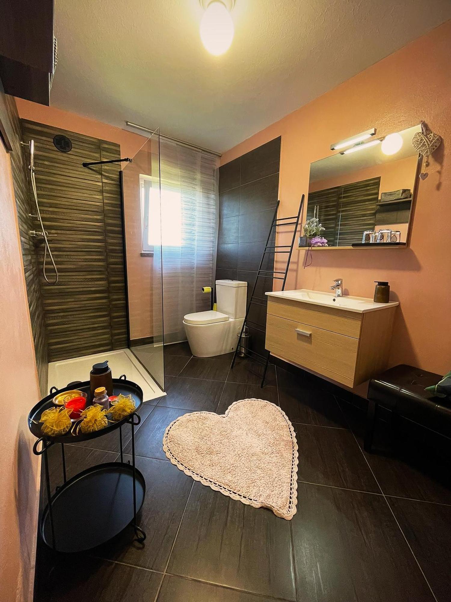 Apartma Sobe Pulec ドブロボ エクステリア 写真